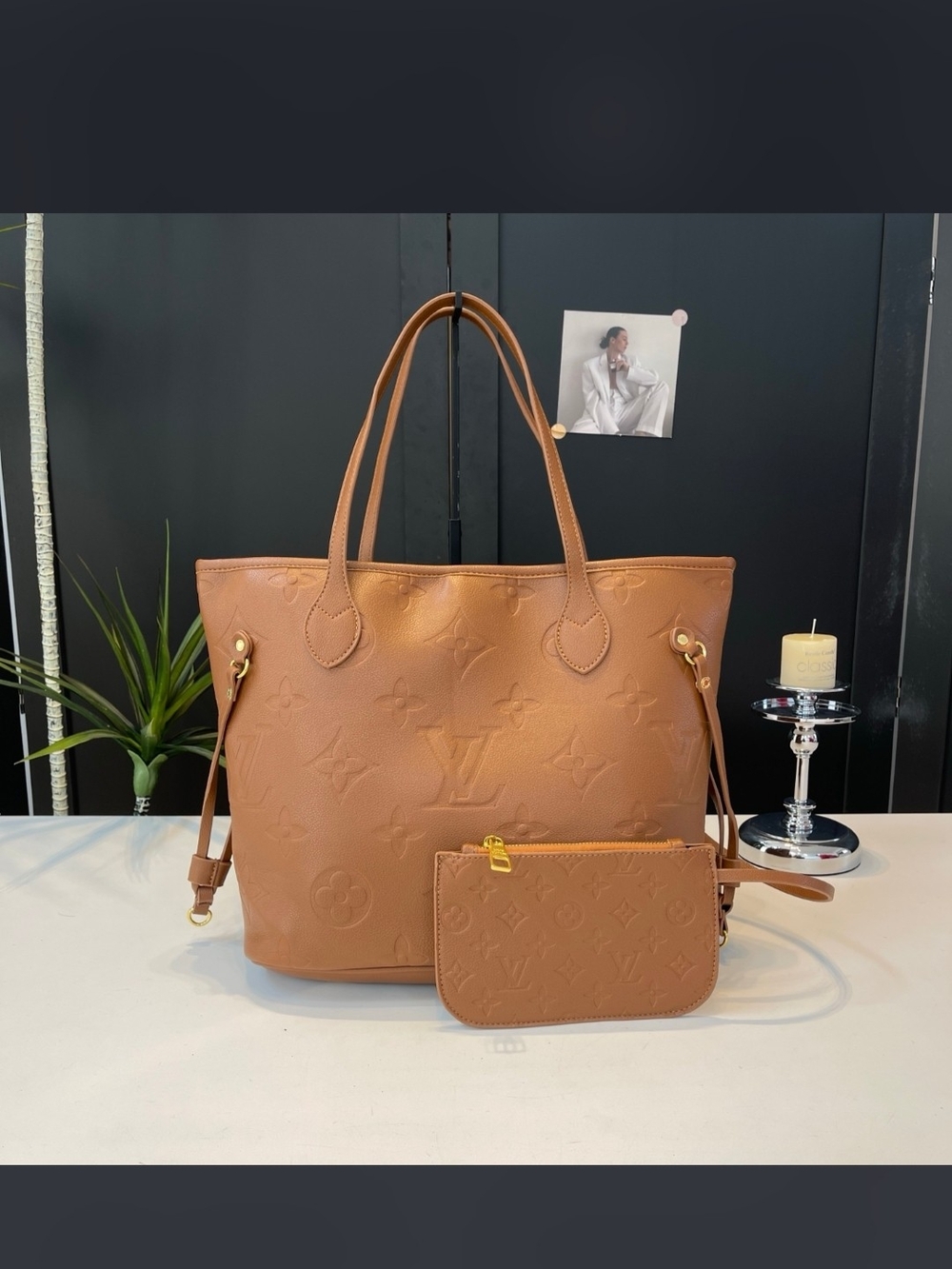Luxury Embossed Leather Tote Bag in Cognac